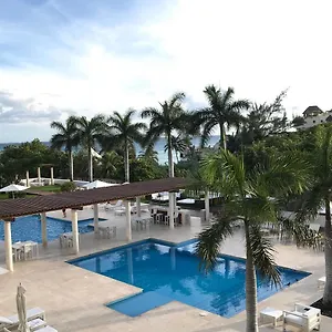Magia Beachside Апарт-отель Плая-дель-Кармен