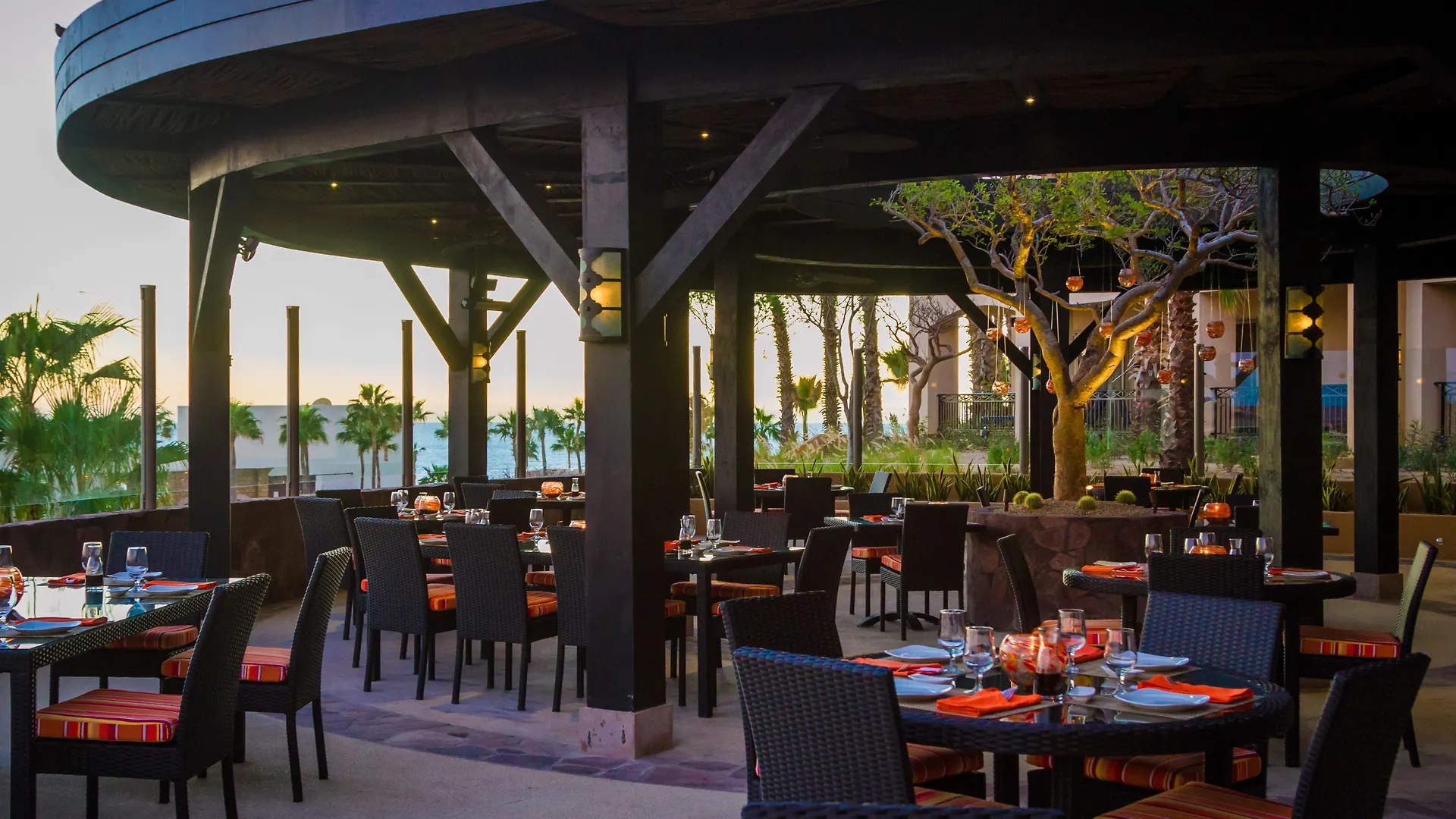 Pueblo Bonito Sunset Beach Golf & Spa Resort Cabo San Lucas
